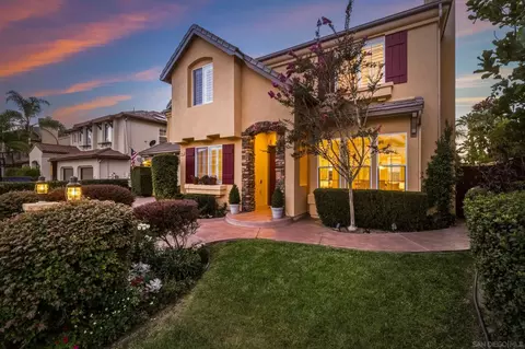 9846 Falcon Bluff St, San Diego, CA 92127