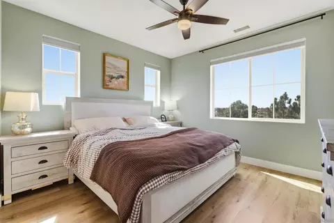 Bedroom - 1525 Fig Tree Way, Oceanside, CA 92056 photo 2 of 6