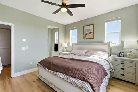 Bedroom - 1525 Fig Tree Way, Oceanside, CA 92056 photo 3 of 6