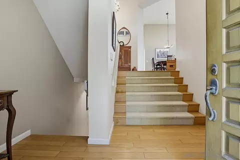 Entry Way - 803 Spindrift Dr, Del Mar, CA 92014 photo 1 of 1