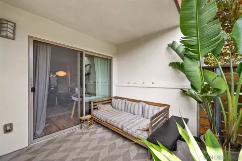 Exterior - 1650 S El Camino Real #102, Encinitas, CA 92024 photo 2 of 6