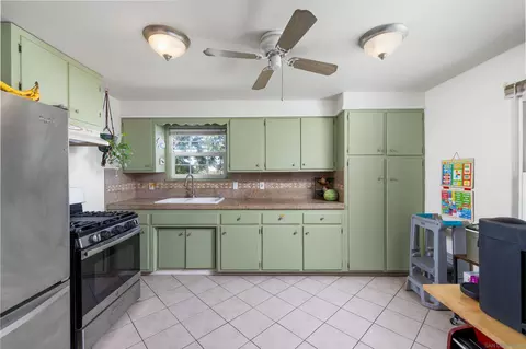 Kitchen - 12849 Julian, Lakeside, CA 92040 photo 1 of 3