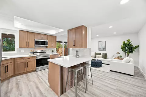 16050 Big Springs Way, San Diego, CA 92127