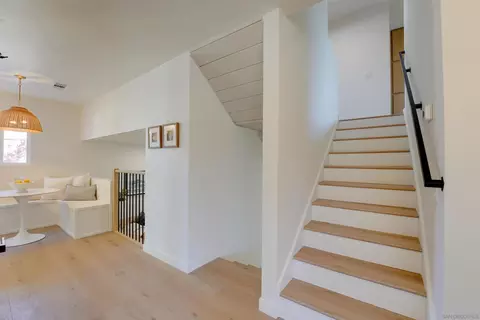 Entry Way - 4208 Park Dr, Carlsbad, CA 92008 photo 2 of 3