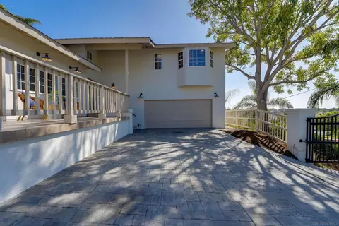 Exterior - 4208 Park Dr, Carlsbad, CA 92008 photo 3 of 9