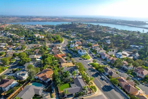 View/Area - 4208 Park Dr, Carlsbad, CA 92008 photo 2 of 4