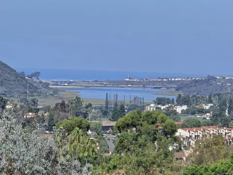 7408 Cadencia St #474, Carlsbad, CA 92009