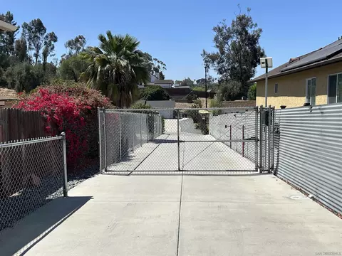 Exterior - 8857 Echo Dr, La Mesa, CA 91941 photo 11 of 12