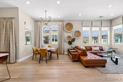 16750 Coyote Bush Dr #94, San Diego, CA 92127