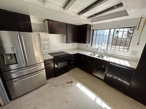 Kitchen - 464 E J, Chula Vista, CA 91910 photo 2 of 2