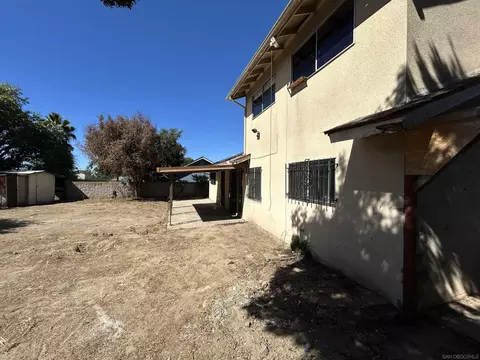 Exterior - 464 E J, Chula Vista, CA 91910 photo 5 of 8