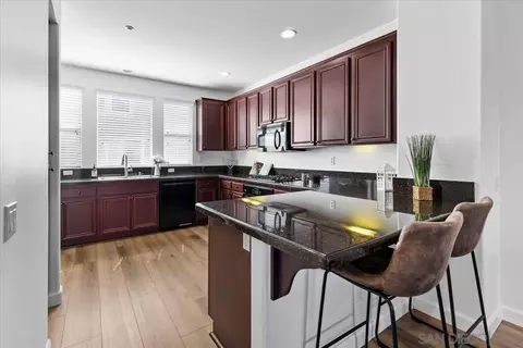 Kitchen - 52 Via Sovana, Santee, CA 92071 photo 2 of 6