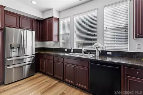 Kitchen - 52 Via Sovana, Santee, CA 92071 photo 6 of 6