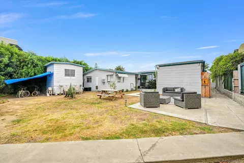 Exterior - 643-643 B Nautilus, La Jolla, CA 92037 photo 6 of 6