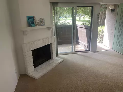 Living - 8348 Via Sonoma #E, La Jolla, CA 92037 photo 1 of 3