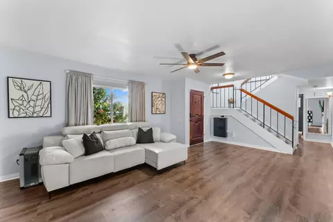 2725 C Ave, National City, CA 91950