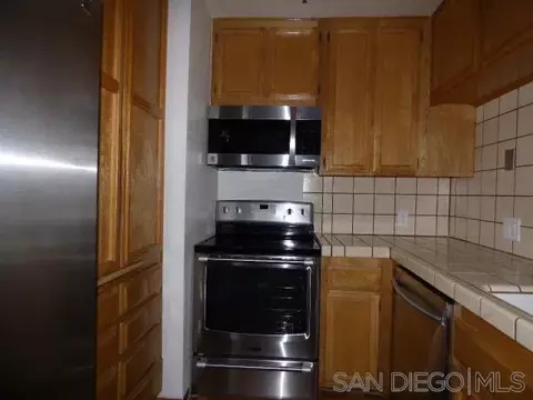 5665 Friars Rd #208, San Diego, CA 92110