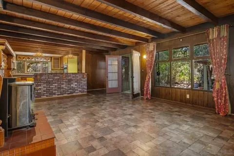 Living - 9131 Madison Ave, La Mesa, CA 91941 photo 3 of 6