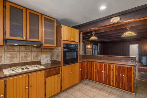 Kitchen - 9131 Madison Ave, La Mesa, CA 91941 photo 2 of 3