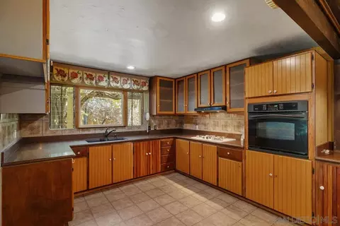 Kitchen - 9131 Madison Ave, La Mesa, CA 91941 photo 1 of 3