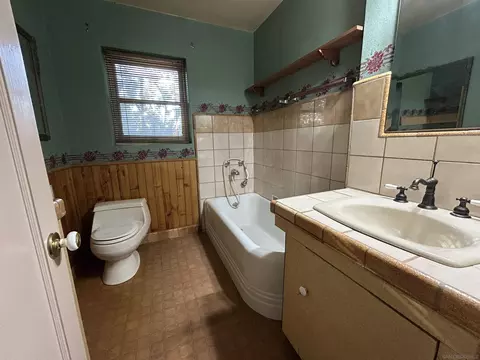 Bath - 9131 Madison Ave, La Mesa, CA 91941 photo 1 of 3