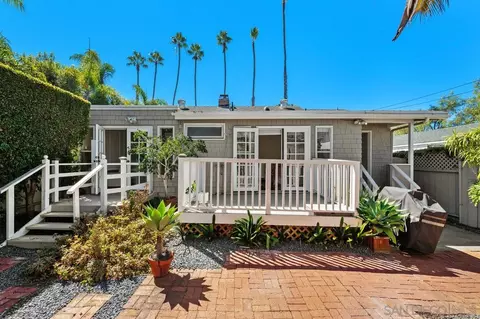 Exterior - 7847-49 Exchange Pl, La Jolla, CA 92037 photo 4 of 9