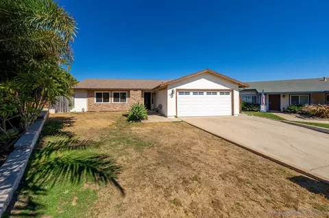 9214 Via De Cristina, Santee, CA 92071