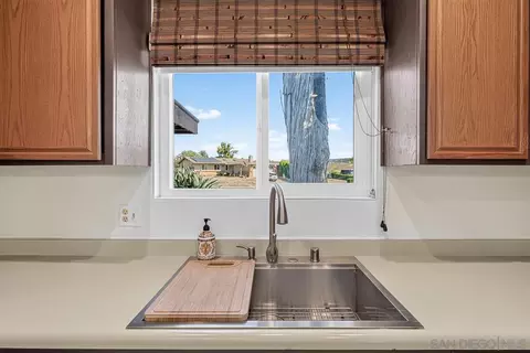 Kitchen - 9364 Leticia Dr, Santee, CA 92071 photo 3 of 7