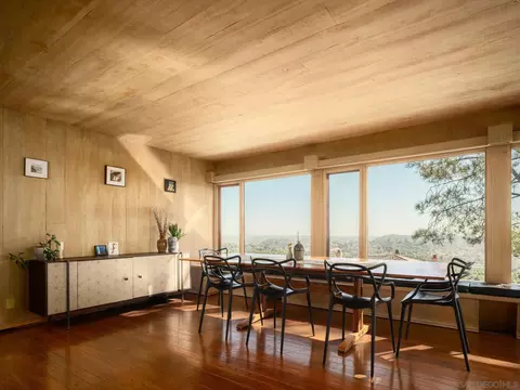 Dining - 9450 Sunset Dr, La Mesa, CA 91941 photo 5 of 6