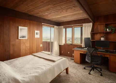 Bedroom - 9450 Sunset Dr, La Mesa, CA 91941 photo 2 of 2