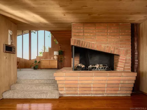 Living - 9450 Sunset Dr, La Mesa, CA 91941 photo 4 of 4