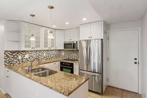 8308 Regents Rd #1O, San Diego, CA 92122