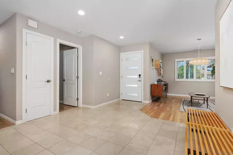 Entry Way - 1315 Crestridge Dr, Oceanside, CA 92054 photo 2 of 3