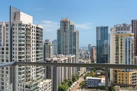 850 Beech St #1703, San Diego, CA 92101