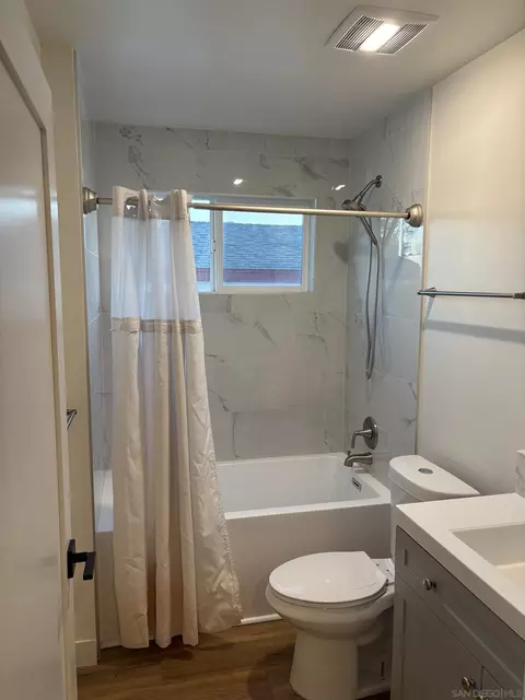 Bath - 770 Delaware, Imperial Beach, CA 91932 photo 6 of 7