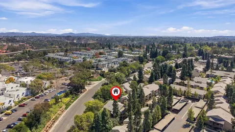View/Area - 8692 Via Mallorca #D, La Jolla, CA 92037 photo 3 of 7