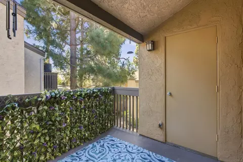 Exterior - 8692 Via Mallorca #D, La Jolla, CA 92037 photo 3 of 5