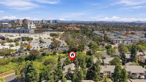 View/Area - 8692 Via Mallorca #D, La Jolla, CA 92037 photo 1 of 7