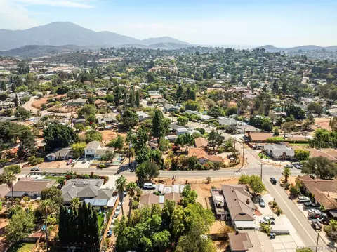 View/Area - 10704 Challenge, La Mesa, CA 91941 photo 4 of 6