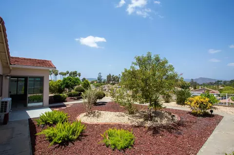 18228 Via Guadalmina, San Diego, CA 92128