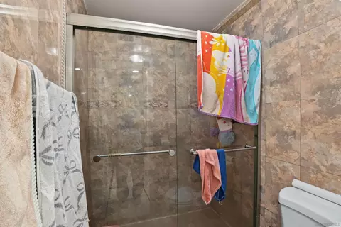 Bath - 2539 Trace Rd, Spring Valley, CA 91978 photo 3 of 3