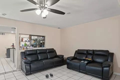 Living - 2539 Trace Rd, Spring Valley, CA 91978 photo 3 of 3