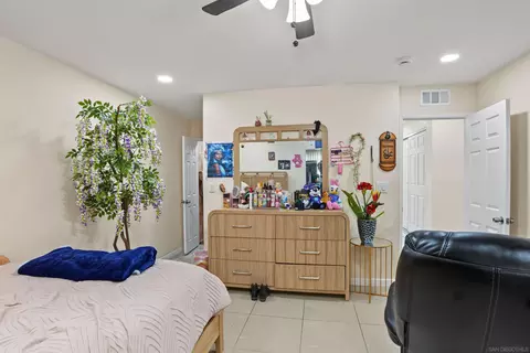 Bedroom - 2539 Trace Rd, Spring Valley, CA 91978 photo 2 of 7
