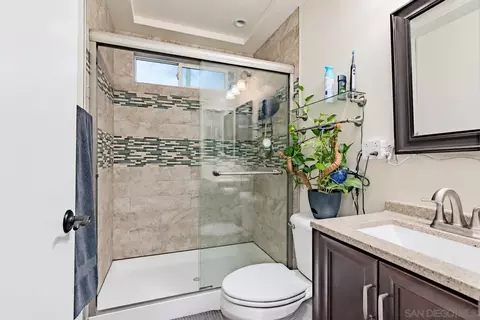 Bath - 9212 Palomino Ridge Dr, Lakeside, CA 92040 photo 1 of 2