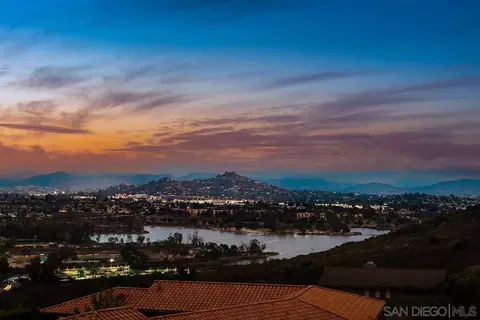 6346 Ridge Manor Ave, San Diego, CA 92120