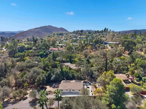 View/Area - 3115 Bernardo Ln, Escondido, CA 92029 photo 4 of 5