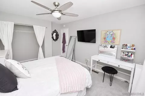 Bedroom - 3115 Bernardo Ln, Escondido, CA 92029 photo 4 of 7