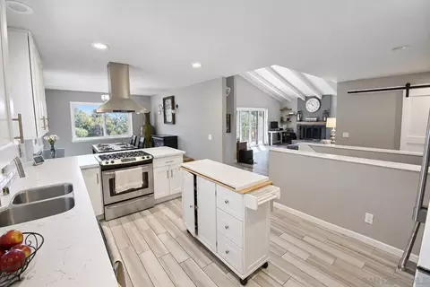 Kitchen - 3115 Bernardo Ln, Escondido, CA 92029 photo 1 of 5