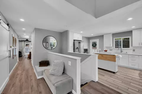 Entry Way - 3115 Bernardo Ln, Escondido, CA 92029 photo 1 of 1