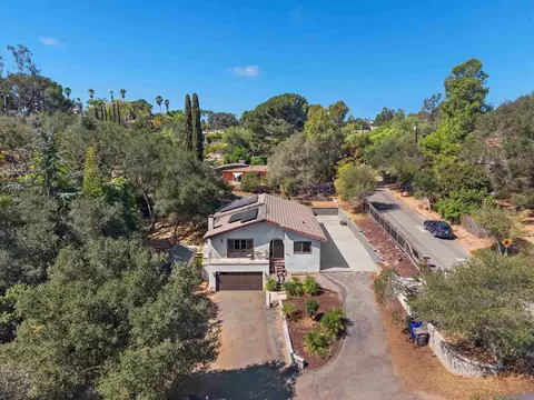 View/Area - 3115 Bernardo Ln, Escondido, CA 92029 photo 3 of 5